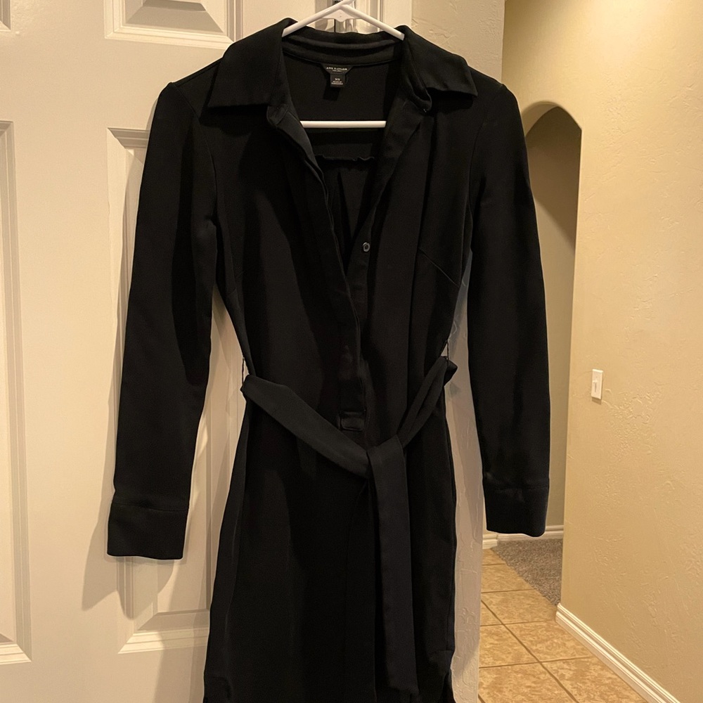 Ann Taylor black dress
